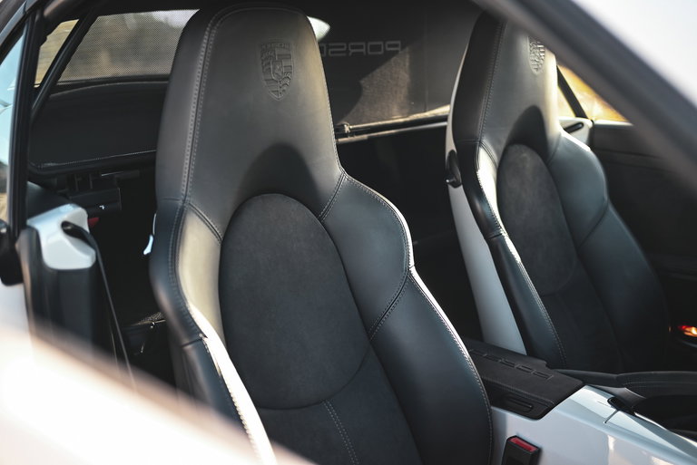 Porsche 997.2 Carrera GTS