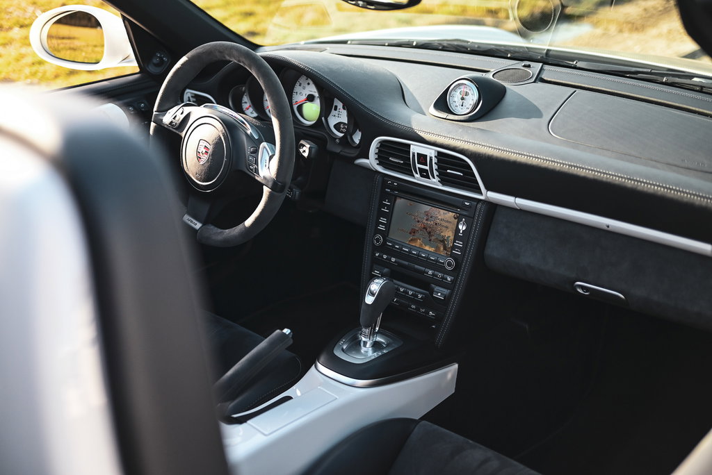 Porsche 997.2 Carrera GTS