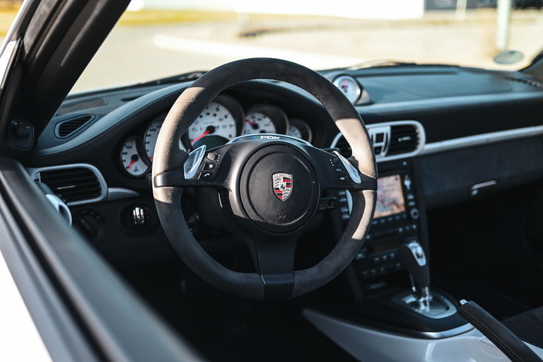 Porsche 997.2 Carrera GTS