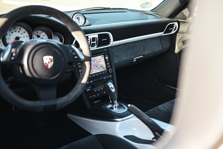 Porsche 997.2 Carrera GTS