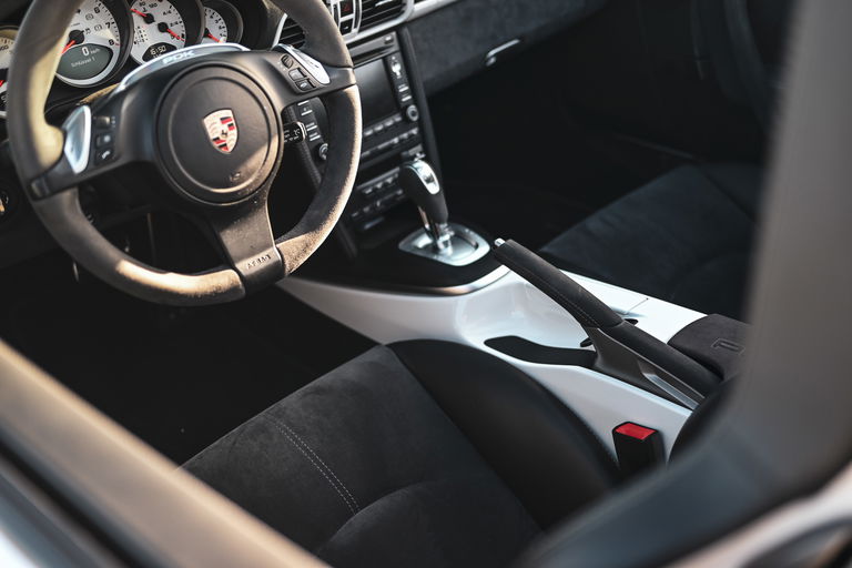 Porsche 997.2 Carrera GTS