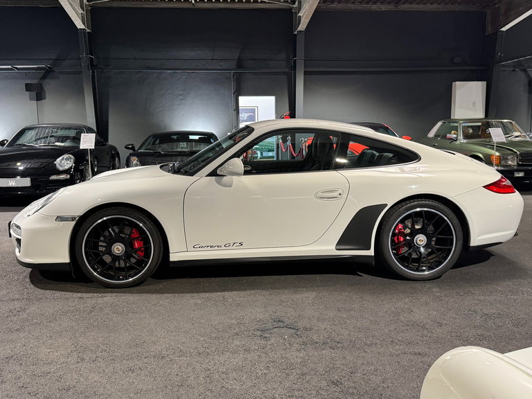 Porsche 997.2 Carrera GTS