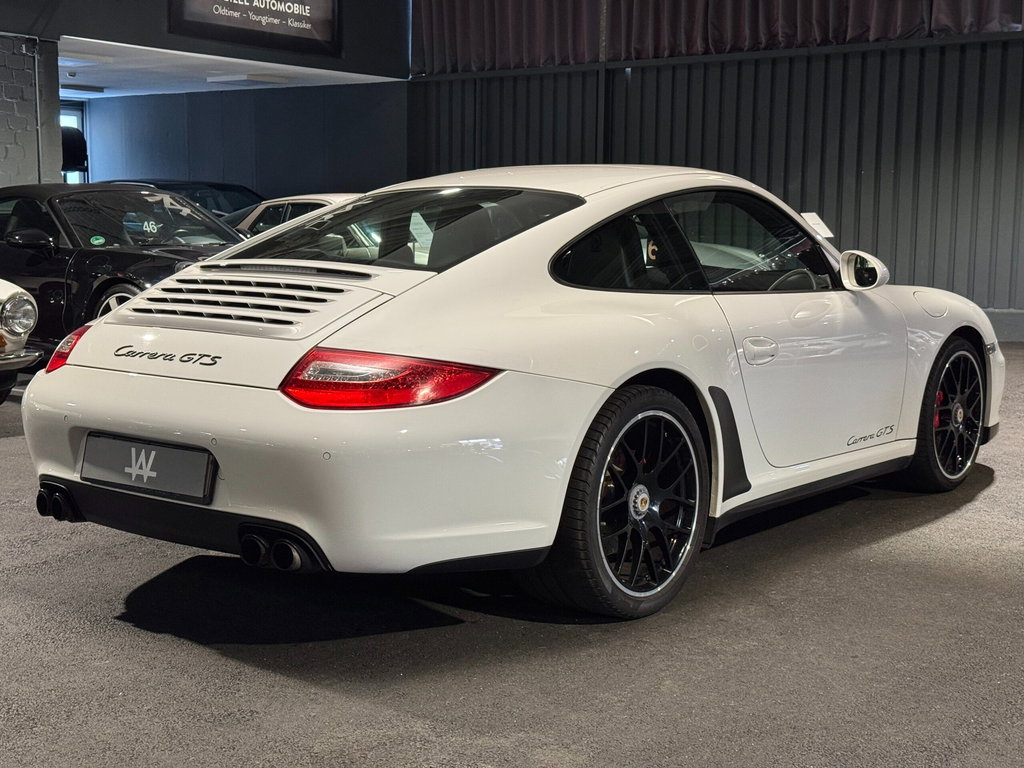 Porsche 997.2 Carrera GTS