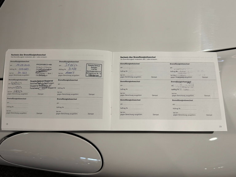 Porsche 997.2 Carrera GTS