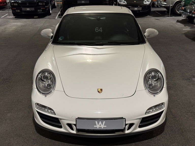 Porsche 997.2 Carrera GTS