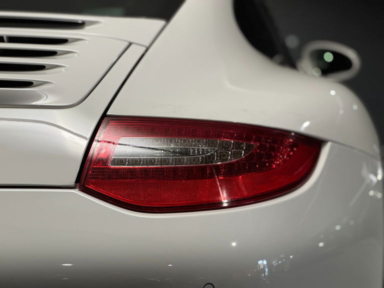 Porsche 997.2 Carrera GTS