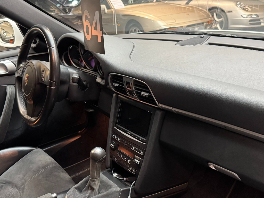 Porsche 997.2 Carrera GTS