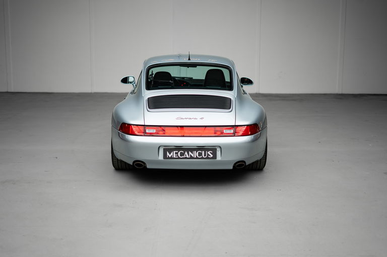 Porsche 993 Carrera 4