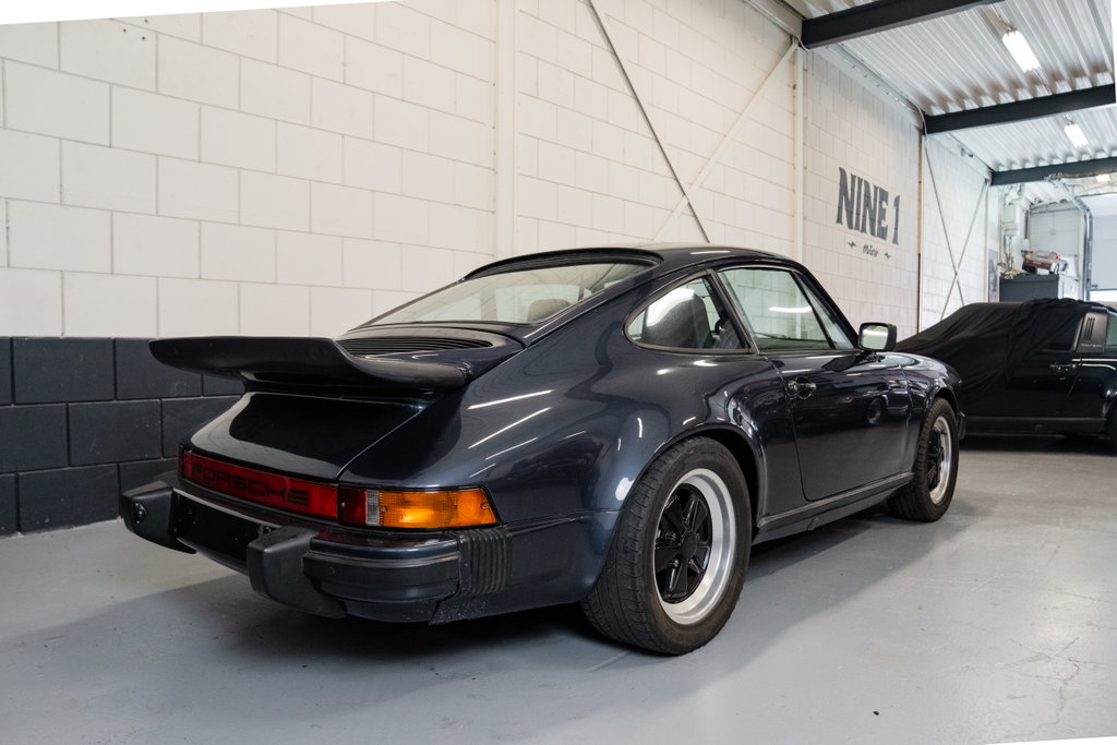 Porsche 911 SC