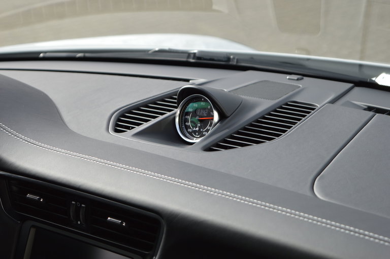 Porsche 991 Carrera GTS