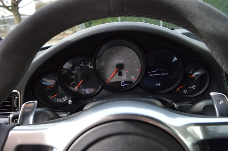 Porsche 991 Carrera GTS