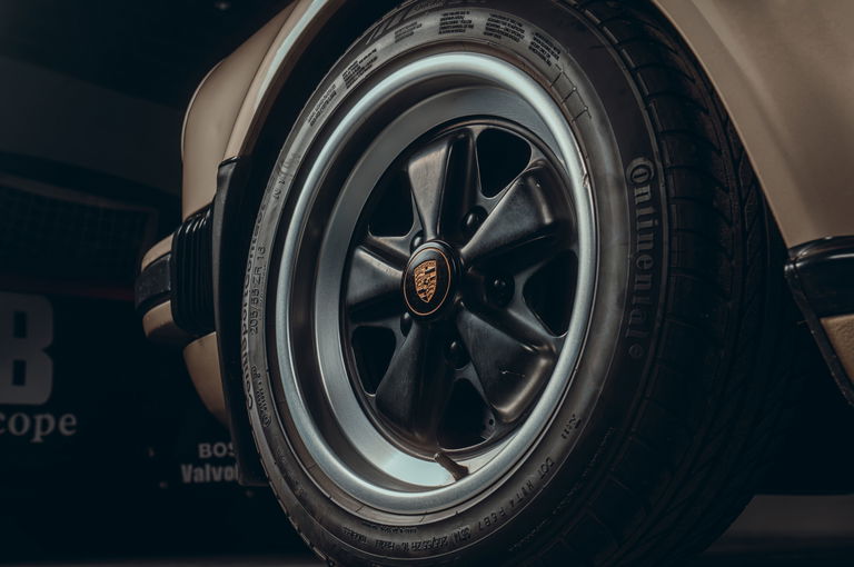 Porsche 911 Turbo 3.3