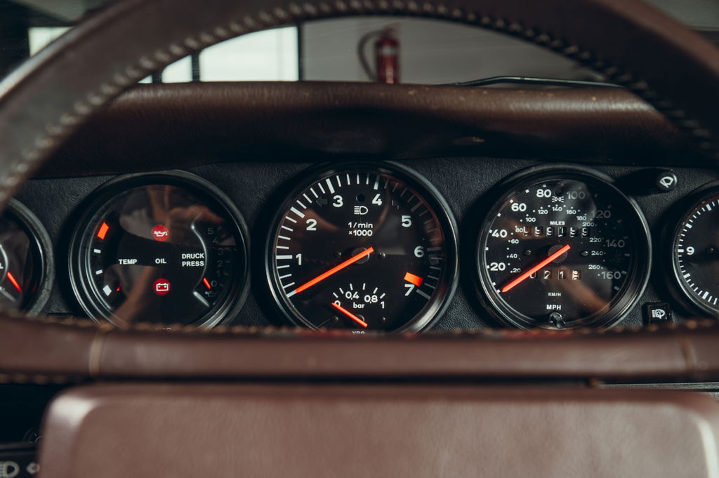 Porsche 911 Turbo 3.3