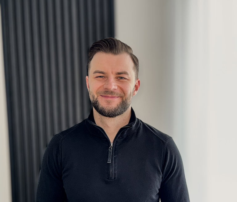 Daniel Schmidt