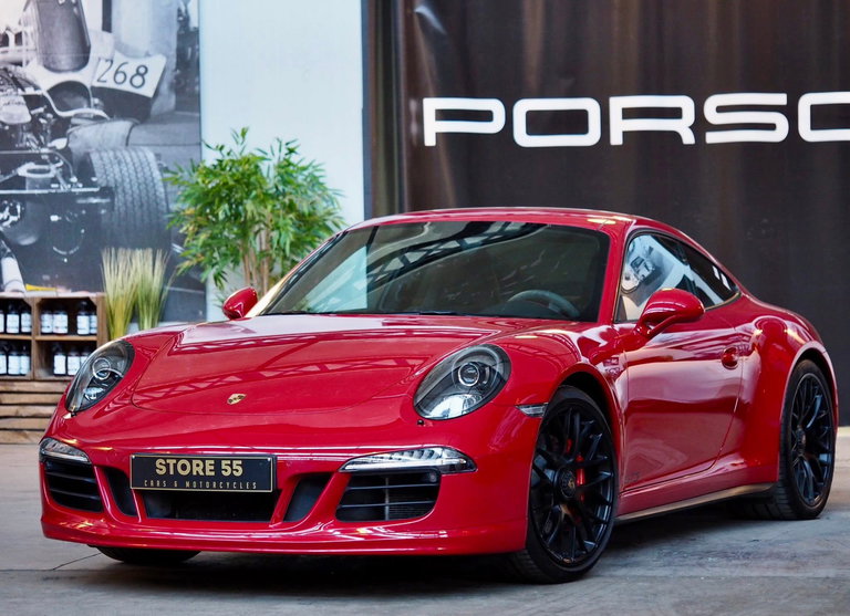 Porsche 991 Carrera GTS