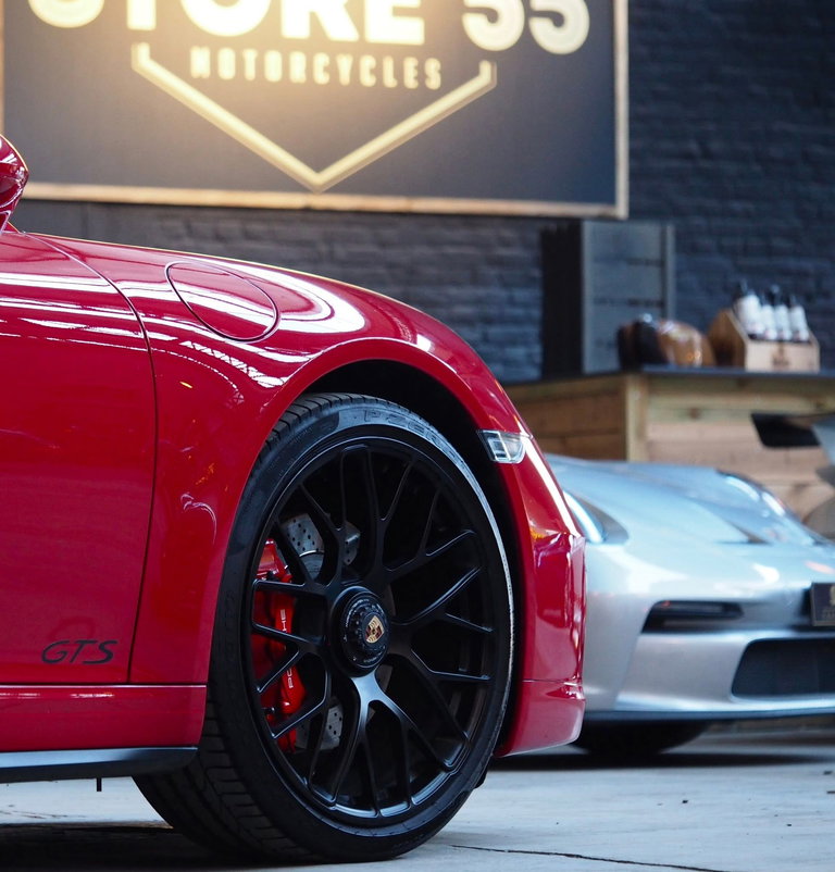 Porsche 991 Carrera GTS