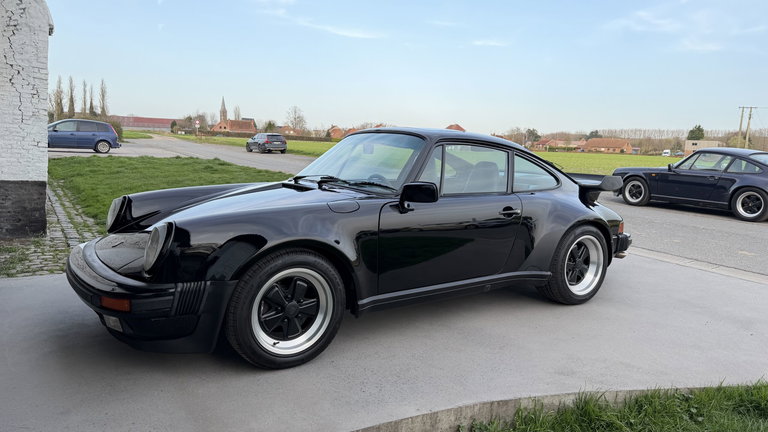 Porsche 911 Turbo 3.3