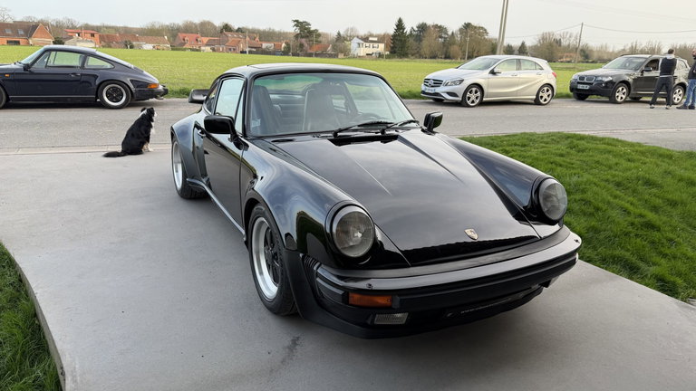 Porsche 911 Turbo 3.3