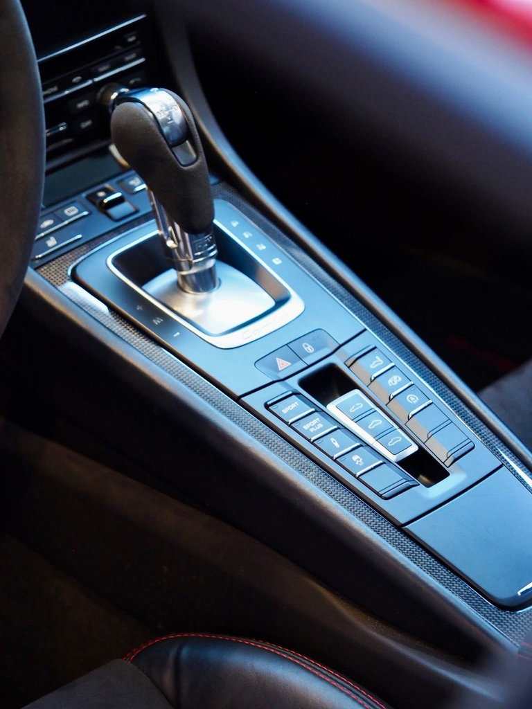 Porsche 991 Carrera GTS