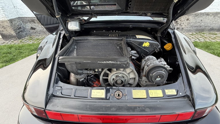Porsche 911 Turbo 3.3