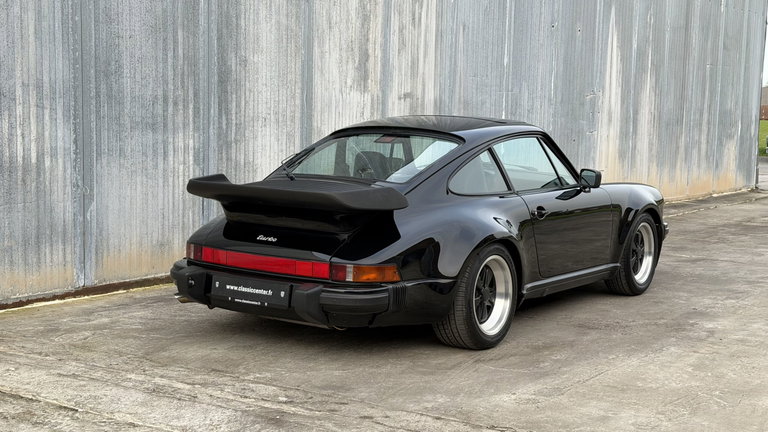 Porsche 911 Turbo 3.3