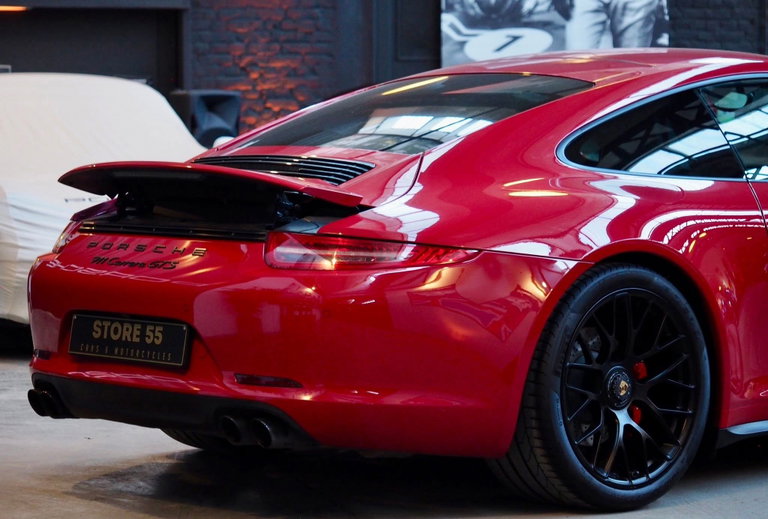 Porsche 991 Carrera GTS