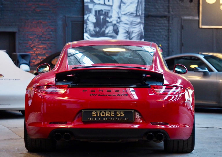 Porsche 991 Carrera GTS
