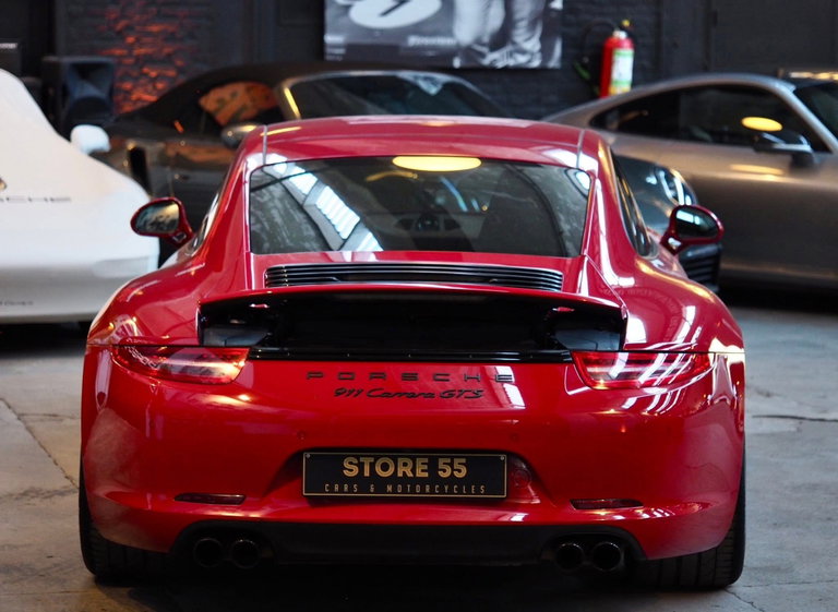 Porsche 991 Carrera GTS
