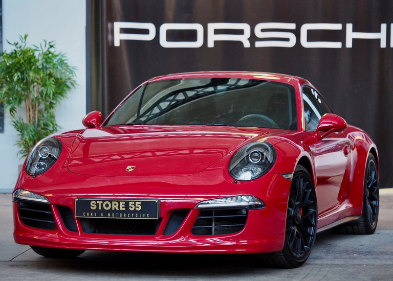 Porsche 991 Carrera GTS