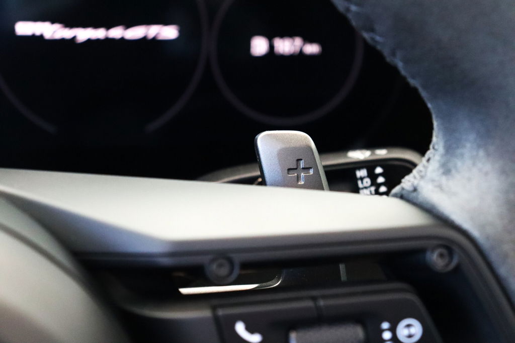 Porsche 992 Targa 4 GTS