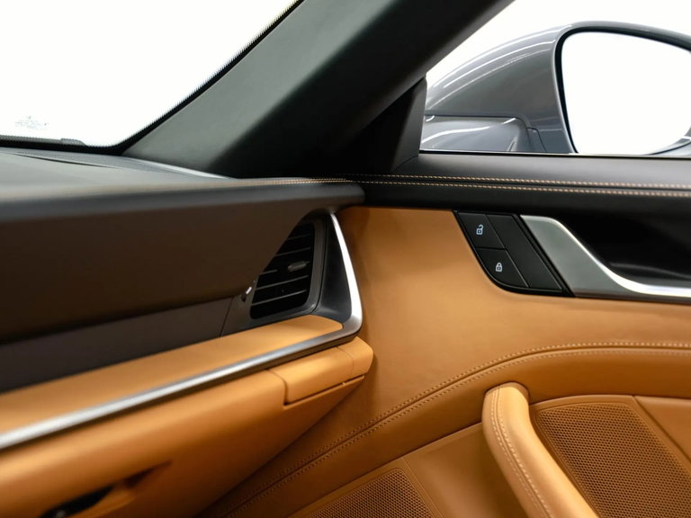 Porsche 992 Targa 4 GTS