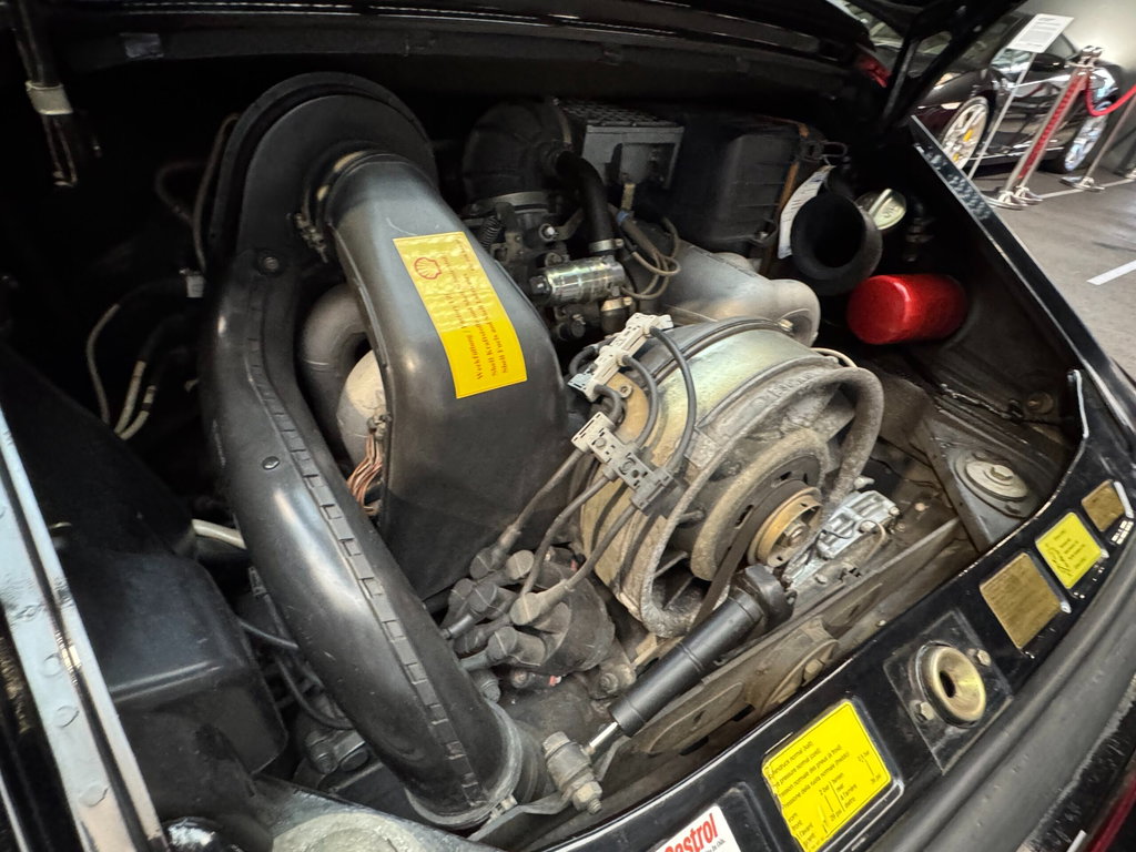 Porsche 911 Carrera 3.2