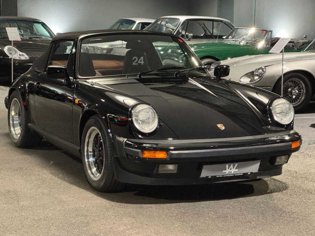 Porsche 911 Carrera 3.2