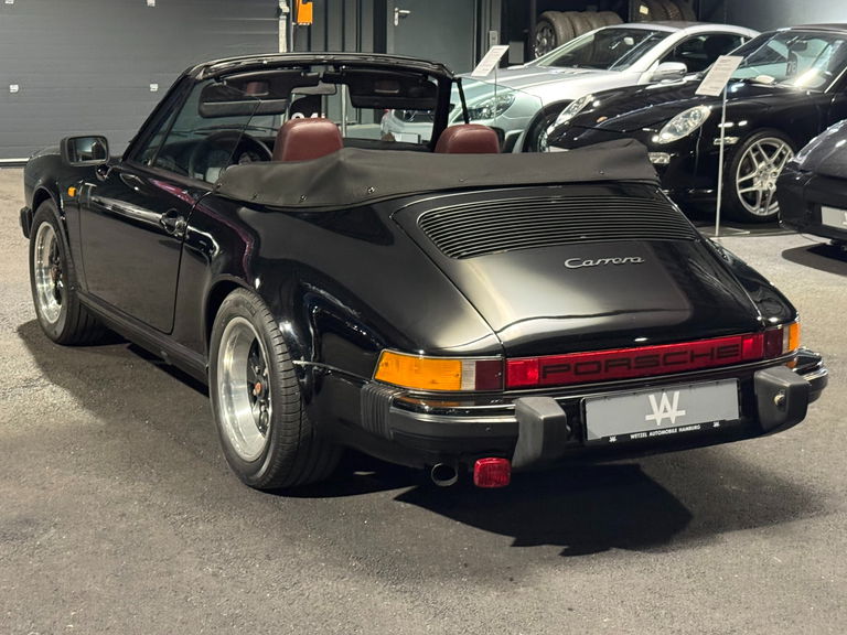 Porsche 911 Carrera 3.2