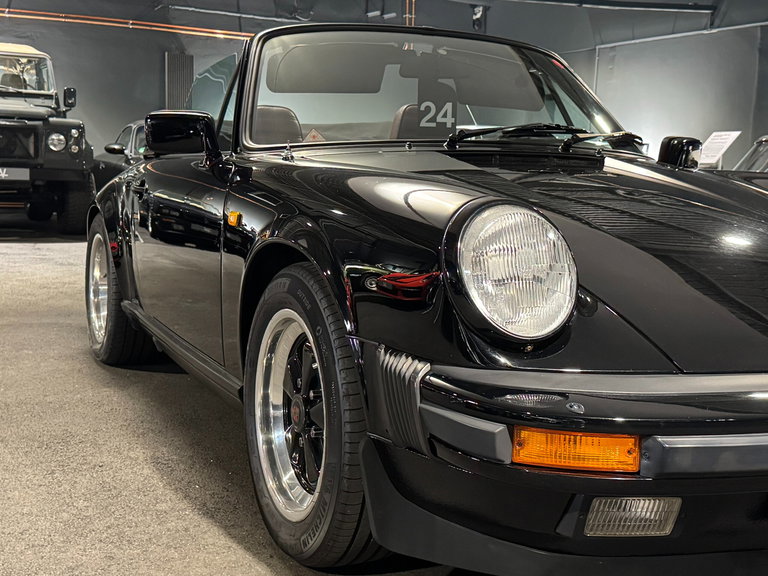 Porsche 911 Carrera 3.2