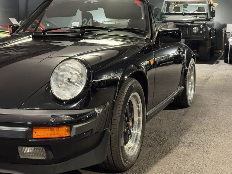 Porsche 911 Carrera 3.2