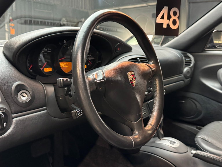 Porsche 996.2 Carrera