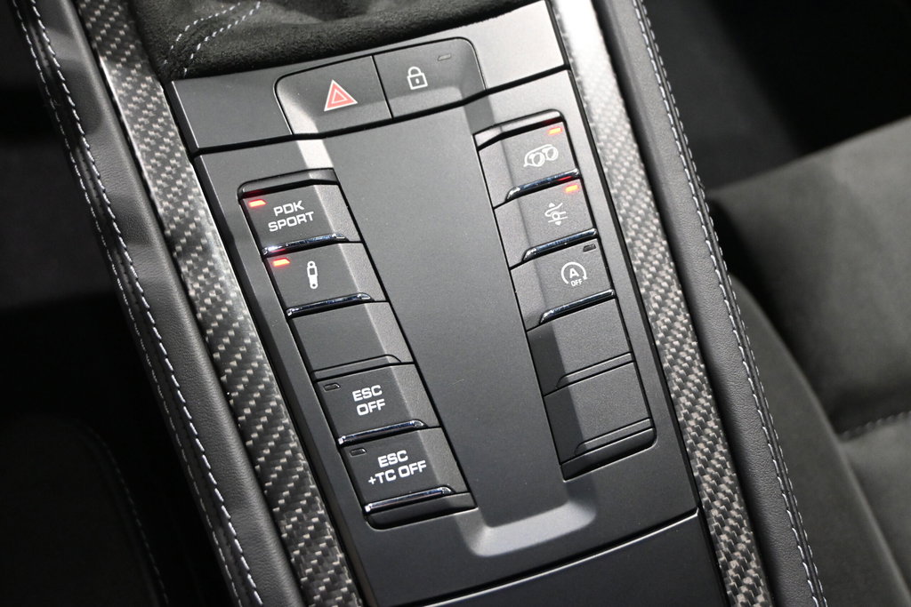 Porsche 718 Cayman GT4 RS