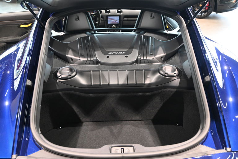 Porsche 718 Cayman GT4 RS