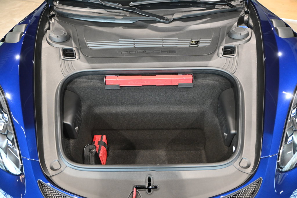 Porsche 718 Cayman GT4 RS