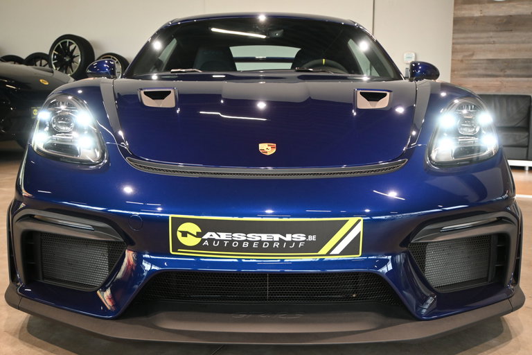 Porsche 718 Cayman GT4 RS