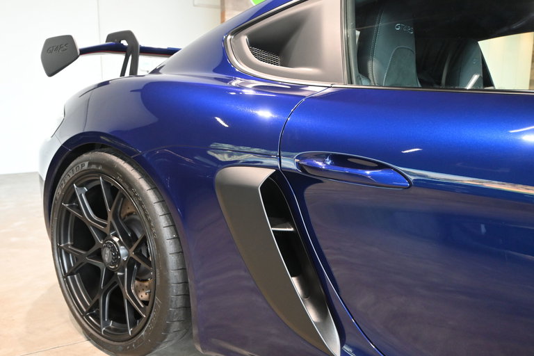 Porsche 718 Cayman GT4 RS