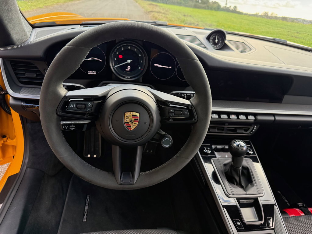 Porsche 992 Carrera S