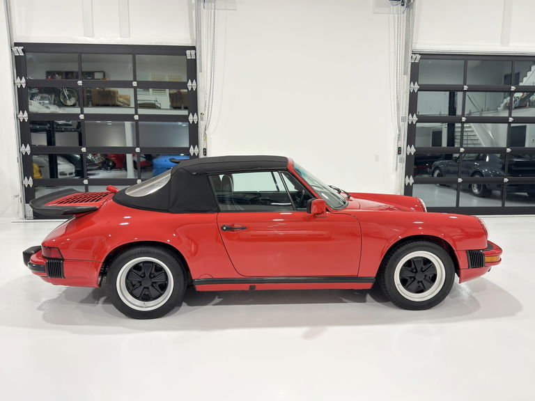 Porsche 911 Carrera 3.2