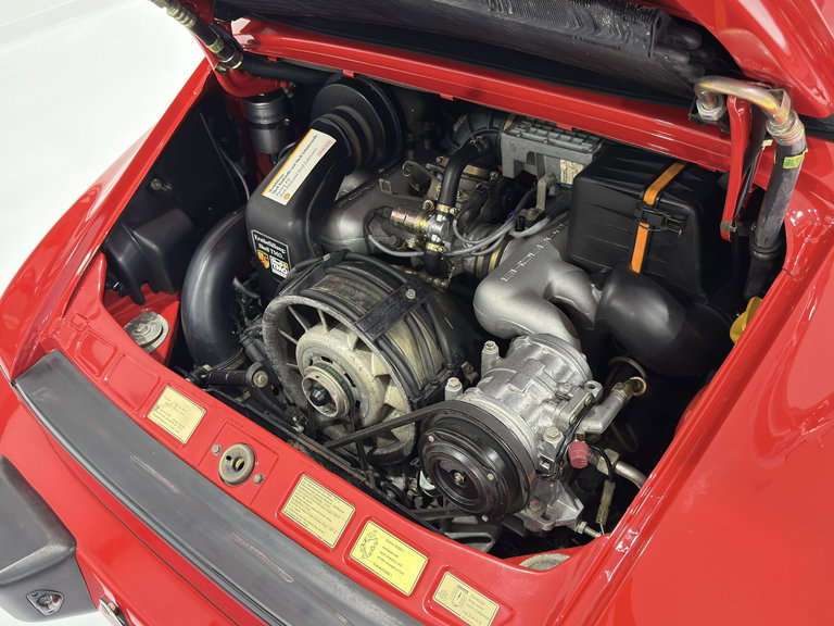 Porsche 911 Carrera 3.2