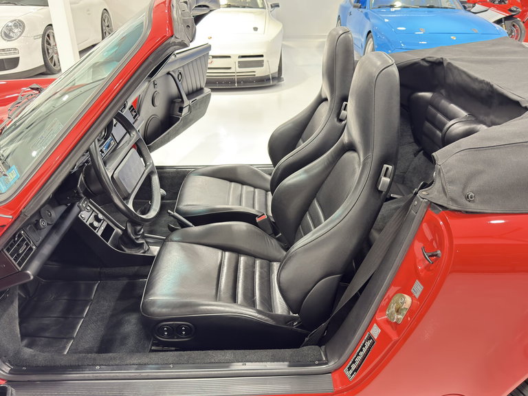 Porsche 911 Carrera 3.2