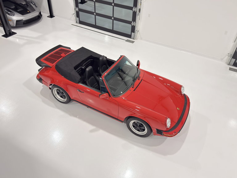 Porsche 911 Carrera 3.2