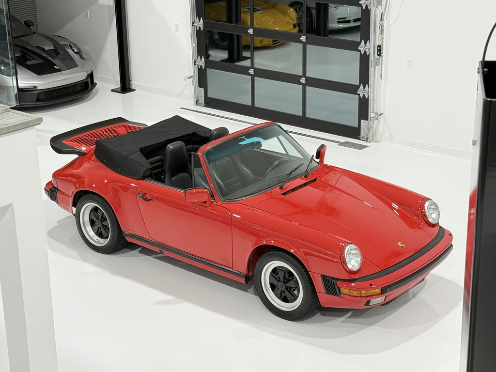 Porsche 911 Carrera 3.2