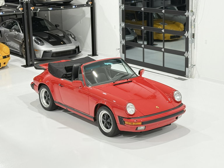 Porsche 911 Carrera 3.2