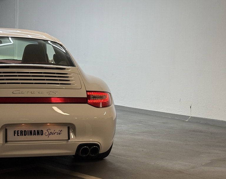 Porsche 997.2 Carrera 4S